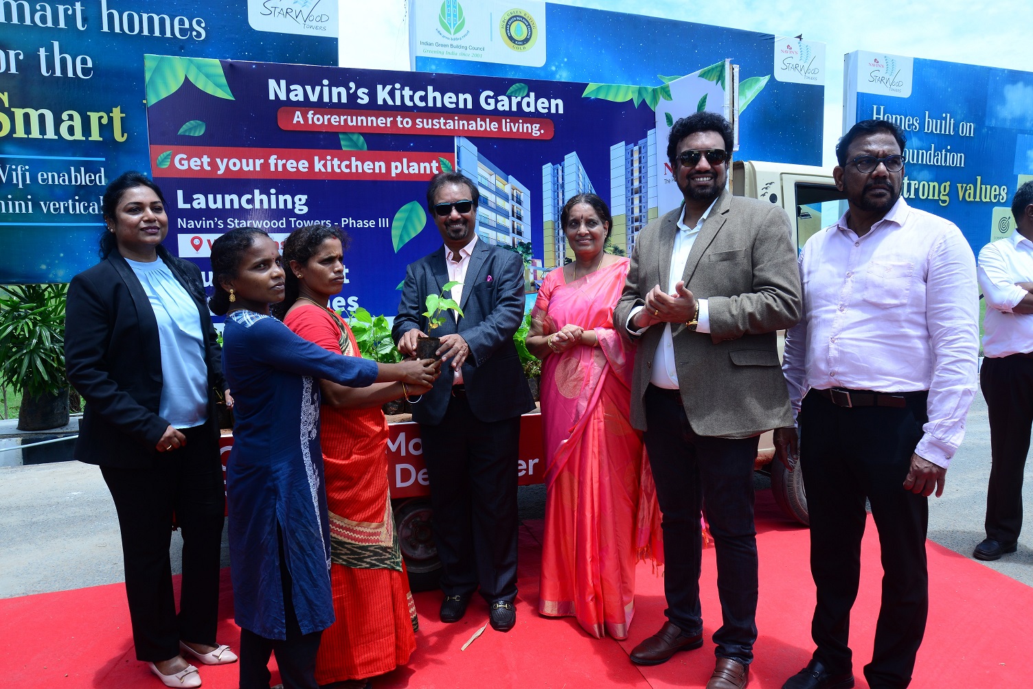 Distributing Vegetable plants to people - Navin's Kitchen Garden 2